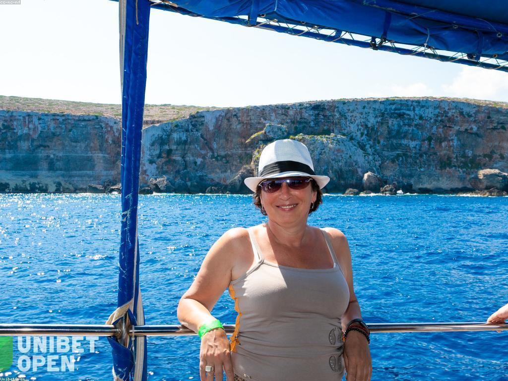 និន្នាការថ្មីក្នុងល្បែងស៊ីសង: ចំណាត់ថ្នាក់នៃការហាត់ប្រាណនិងការលេង